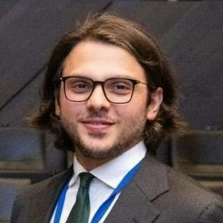  Dragoș Manea Profile Picture